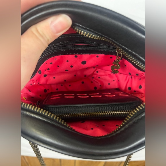 Desigual Women’s Black Leather Embroidered Medallion Crossbody+ Matching Wallet - Picture 4 of 10